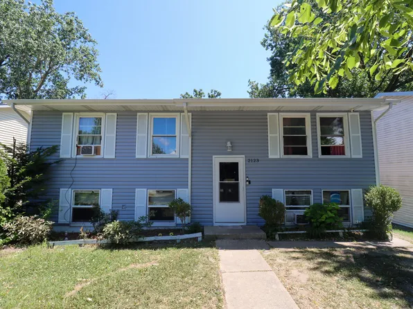 2123 Wallace Ave, North Chicago, IL 60064