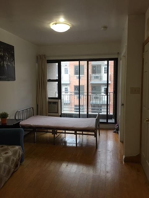 2nd image of 4118 Haight St