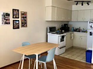 1020 Park Blvd #1, Victoria, BC