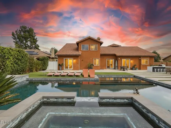 9651 Sagebrush Ave, Chatsworth, CA 91311