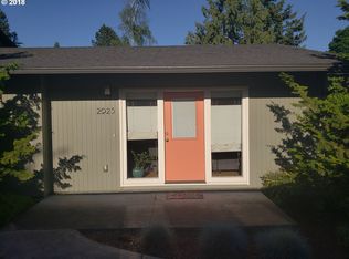 2925 SW Miles St #5, Portland, OR 97219