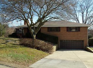111 Whitehill Cir, Pittsburgh, PA 15227