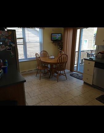 4th image of 85 Dunston Ave