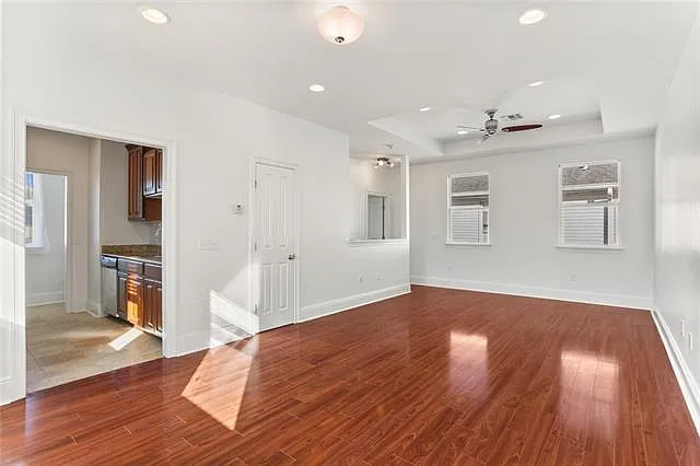 838 Hidalgo St — Photo 4