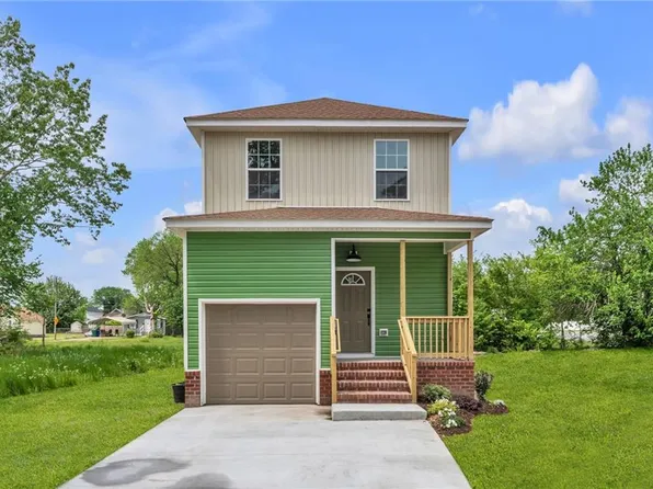 327 Briggs St, Suffolk, VA 23434