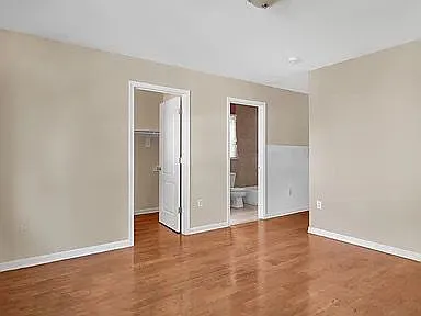 3 bed, 1280 sqft, $2,500 — Photo 3