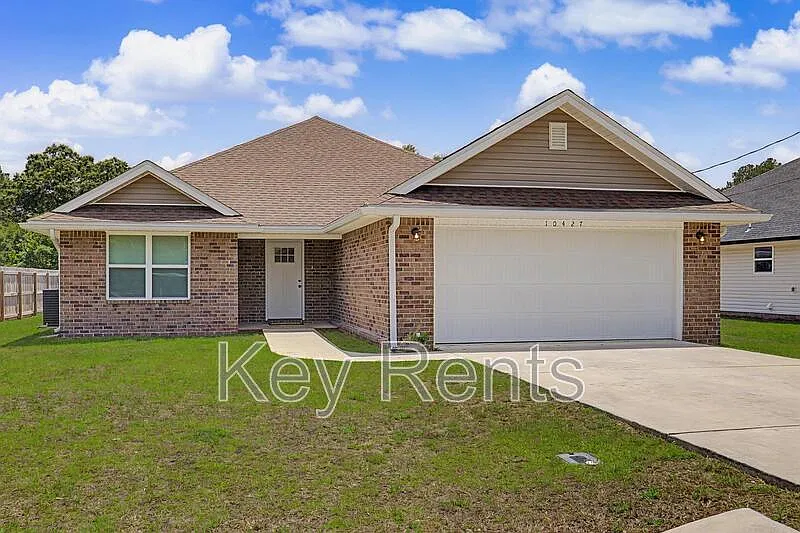 3 bed, 2.0 bath, 1642 sqft, $1,975 — Photo 1