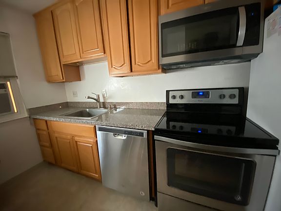 5th image of 3559 Agate Dr APT 10