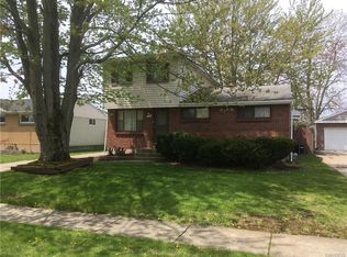 174 Heather Rd, Cheektowaga, NY 14225