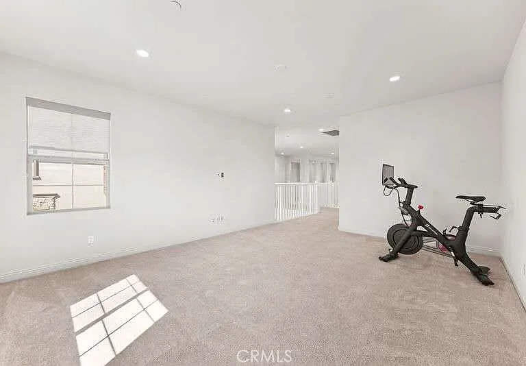 5427 Heritage Oak Dr — Photo 19