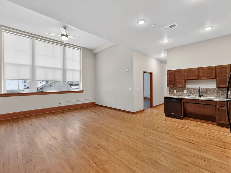 1520 Morningside Ave — Photo 31