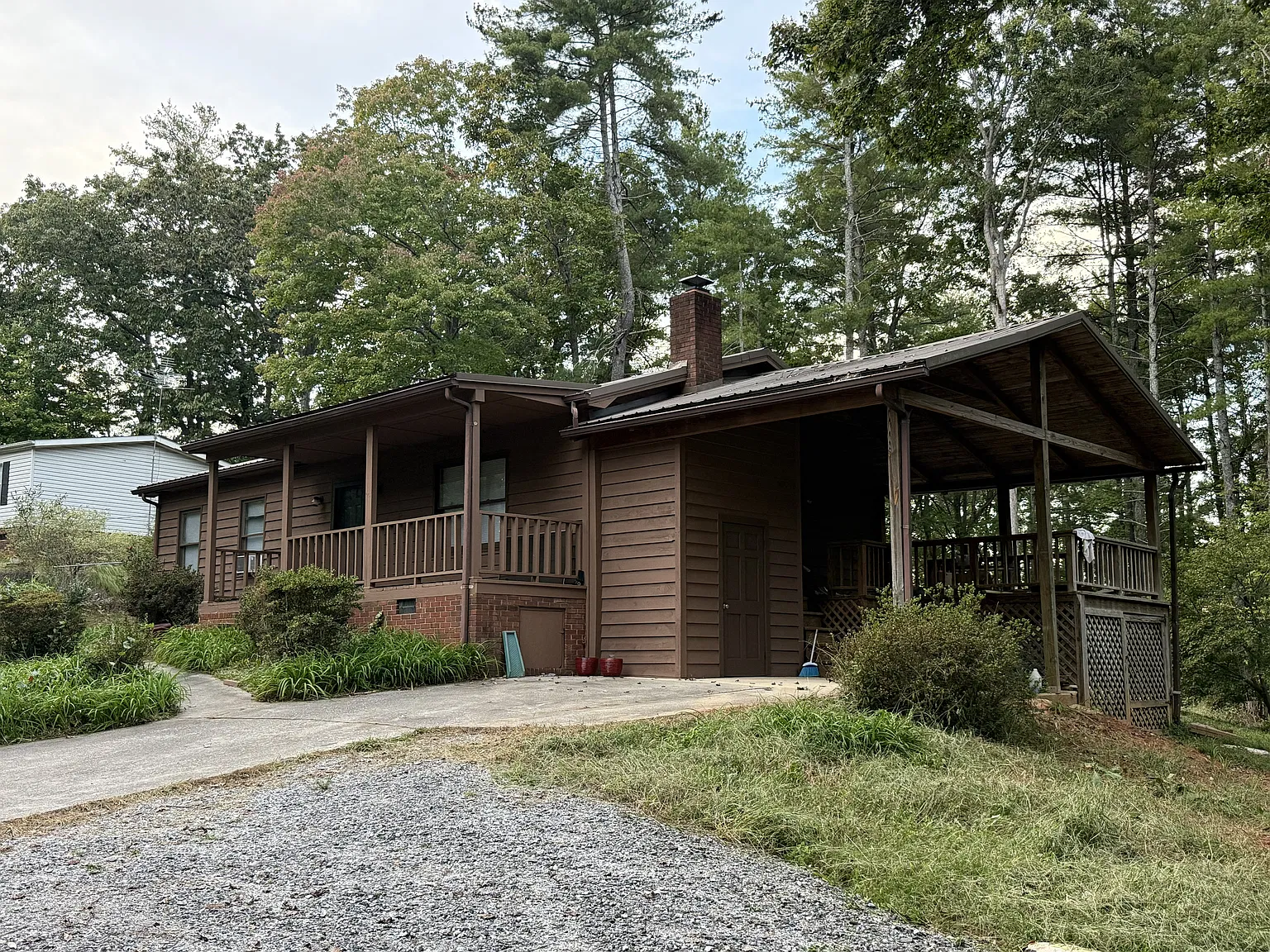 2 bed, 981 sqft, $1,750 — Photo 3