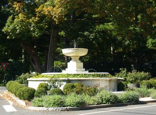 2 Redwood Ln, Ridgefield, CT 06877