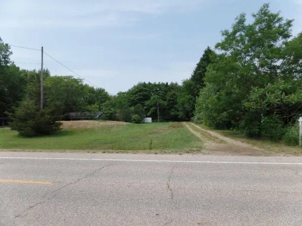 Ville Blue Star Hwy, Fennville, MI 49408