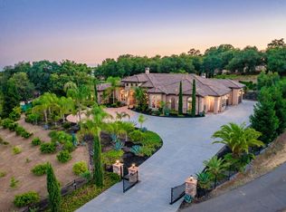 2950 Taylor Rd, Loomis, CA 95650