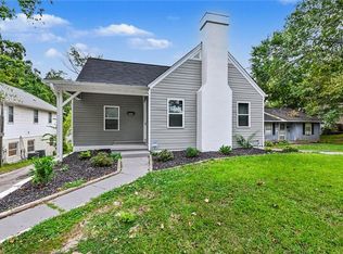 909 S Josephine Boyd St, Greensboro, NC 27403