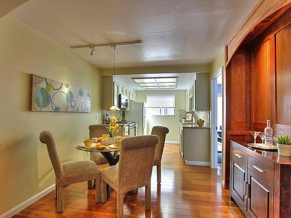 5th image of 3264 Saint Ignatius Pl