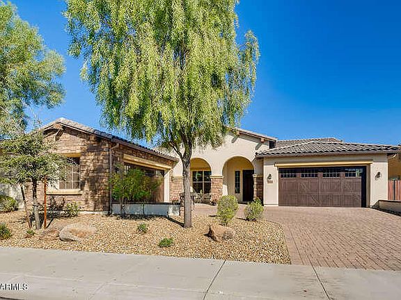 2nd image of 15842 W Alvarado Dr
