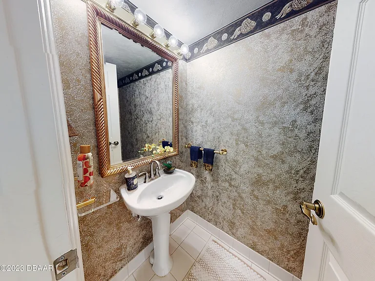 1 John Anderson Dr #Penthouse 7 — Photo 53