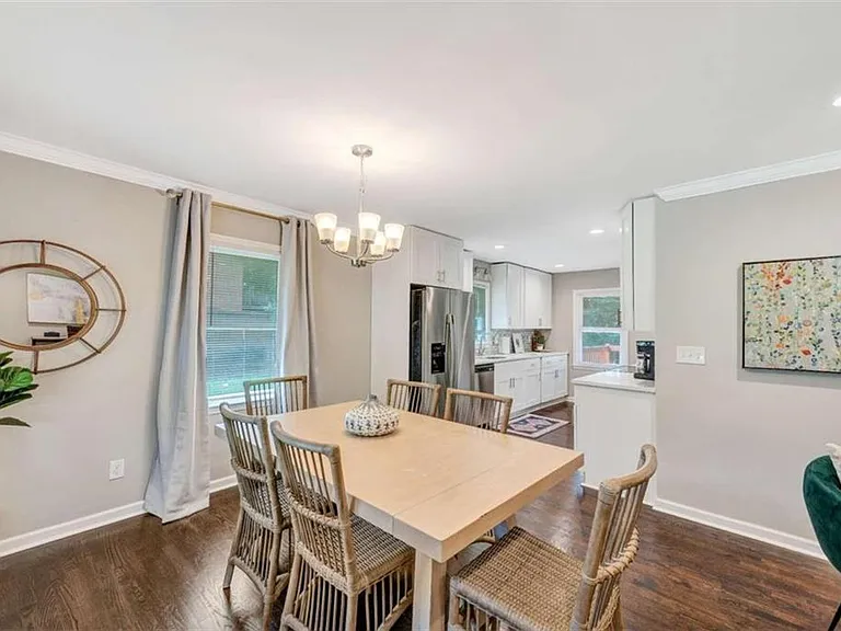 1376 Sandtown Rd SW — Photo 10