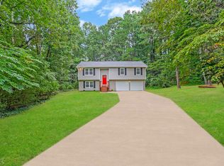 1345 Cypress Ridge Cir, Stone Mountain, GA 30083