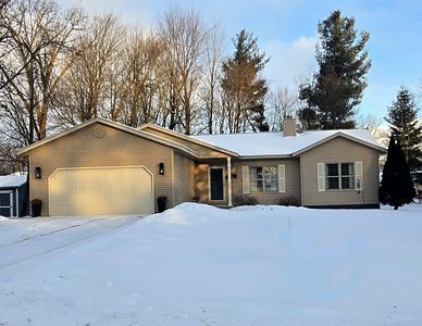 2201 West BREEZEWOOD COURT, Plover, WI, 54467