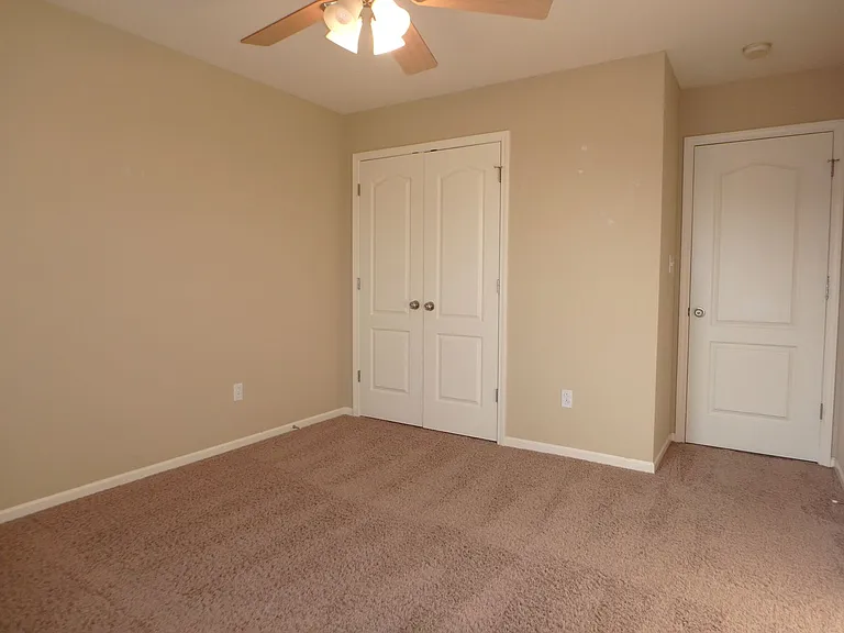 407 Golden Eagle Dr — Photo 17