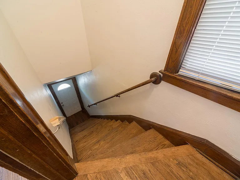 2372 N Bremen St — Photo 23