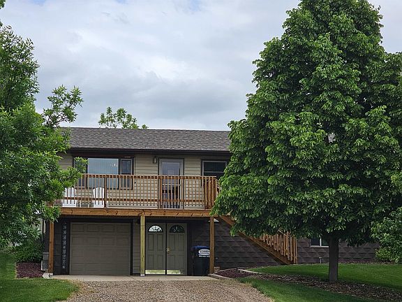 2nd image of 125 Hill Crest Dr.