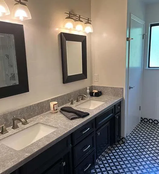 7309 W Tenaya Ave — Photo 2