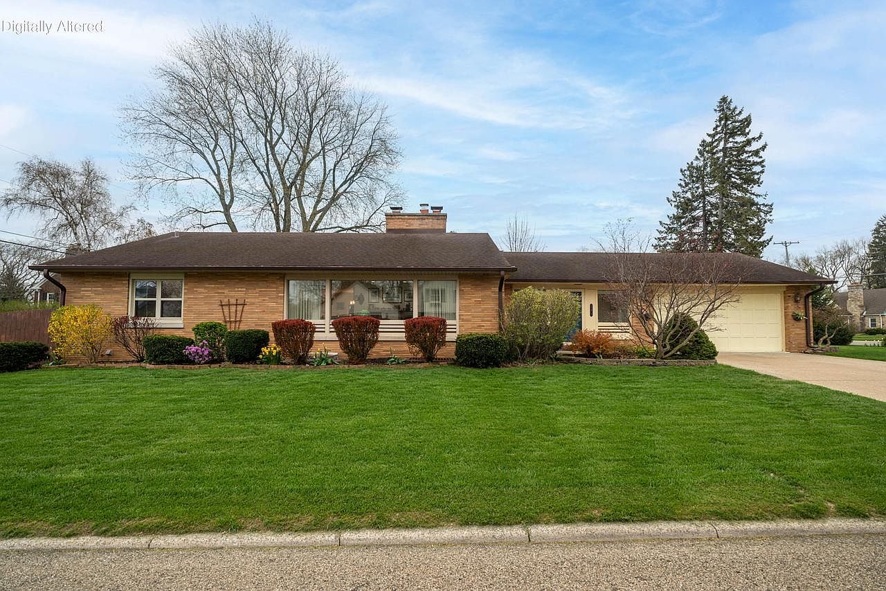 Crestview Racine Wi 321 Lakecrest DRIVE, Racine, WI 53402 | Zillow