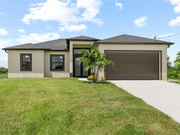 760 Festival Ave S, Lehigh Acres, FL 33974