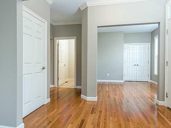 5th image of 170 Providence Pike Unit 72