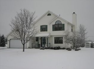 N6307 Woodland Meadows Dr, Sheboygan, WI 53083
