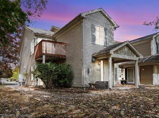 867 Saybrook Dr, Waterford, MI