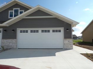 401 Washington Rd, Volga, SD 57071