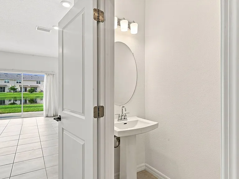 5739 Archipelago St — Photo 12
