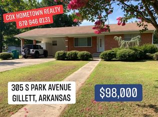 305 S Park Ave, Gillett, AR 72055