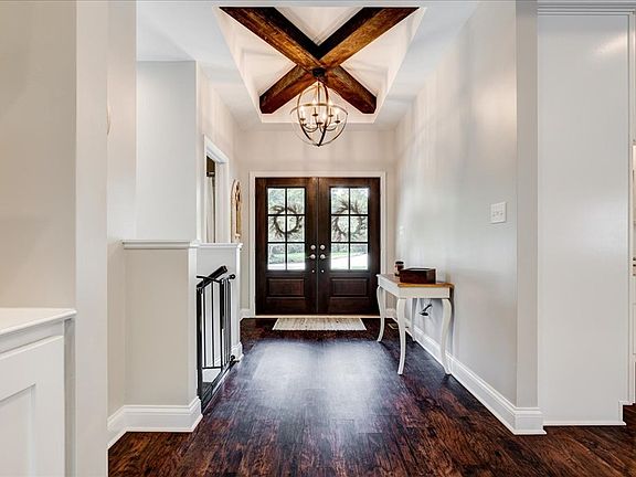 5th image of 3111 Oakridge Ct