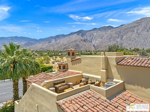 1015 S Villorrio Dr, Palm Springs, CA 92262