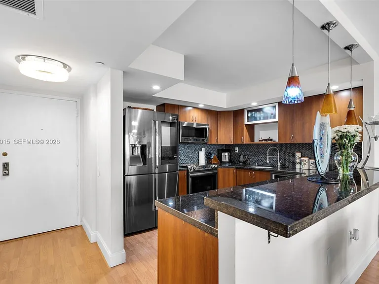 18151 NE 31st Ct #Penthouse 205 — Photo 3