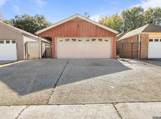 1815 Stonegate Ct, Baton Rouge, LA 70815