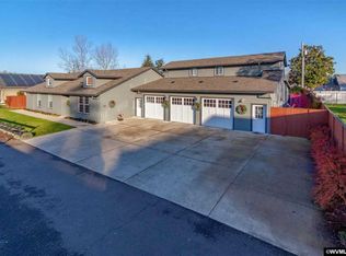 803 Toliver Rd, Molalla, OR 97038