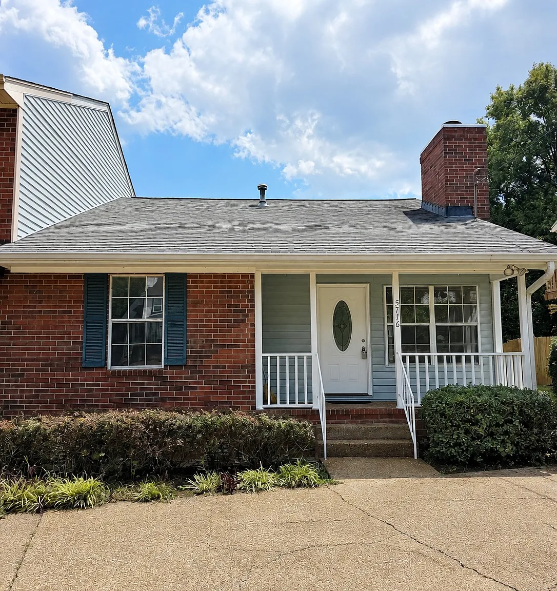 2 bed, 1245 sqft, $1,800 — Photo 1
