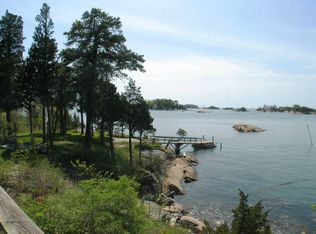 4 Bear Island ,, Branford, CT 06405