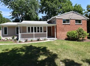 915 Playford Ln, Silver Spring, MD 20901