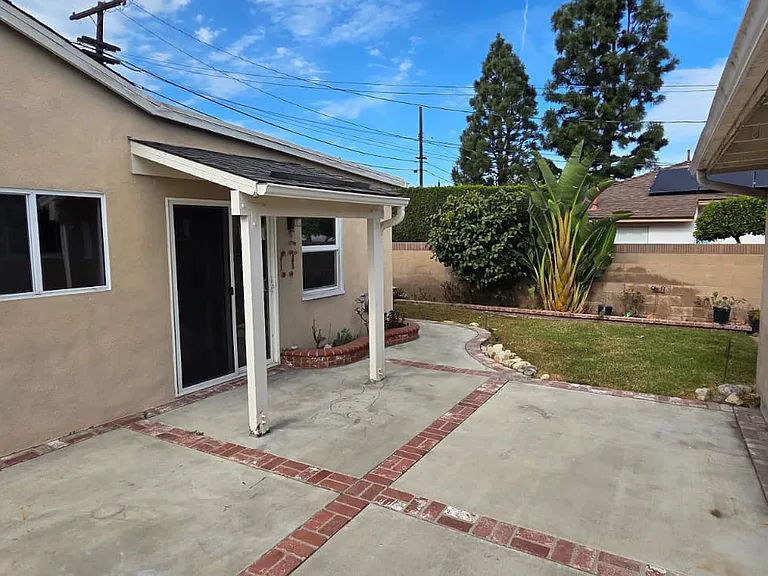 1818 Calamar Ave #A — Photo 10
