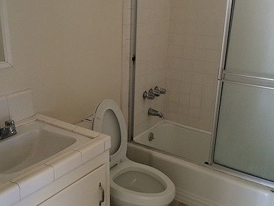 2nd image of 4942 W 118th St APT J