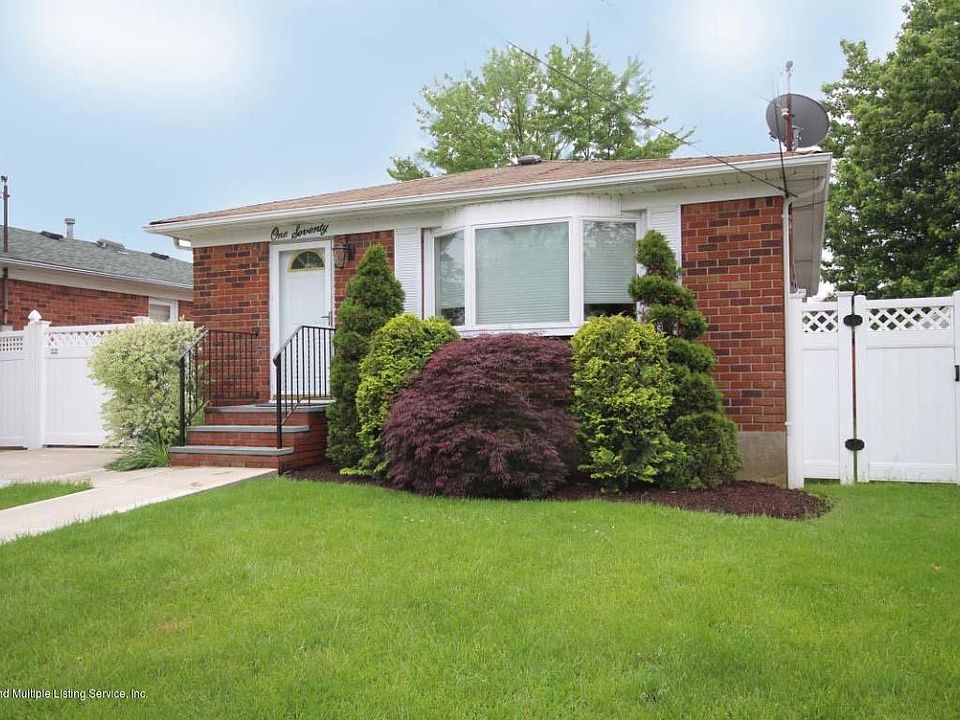 1st image of 170 Lyndale Ave