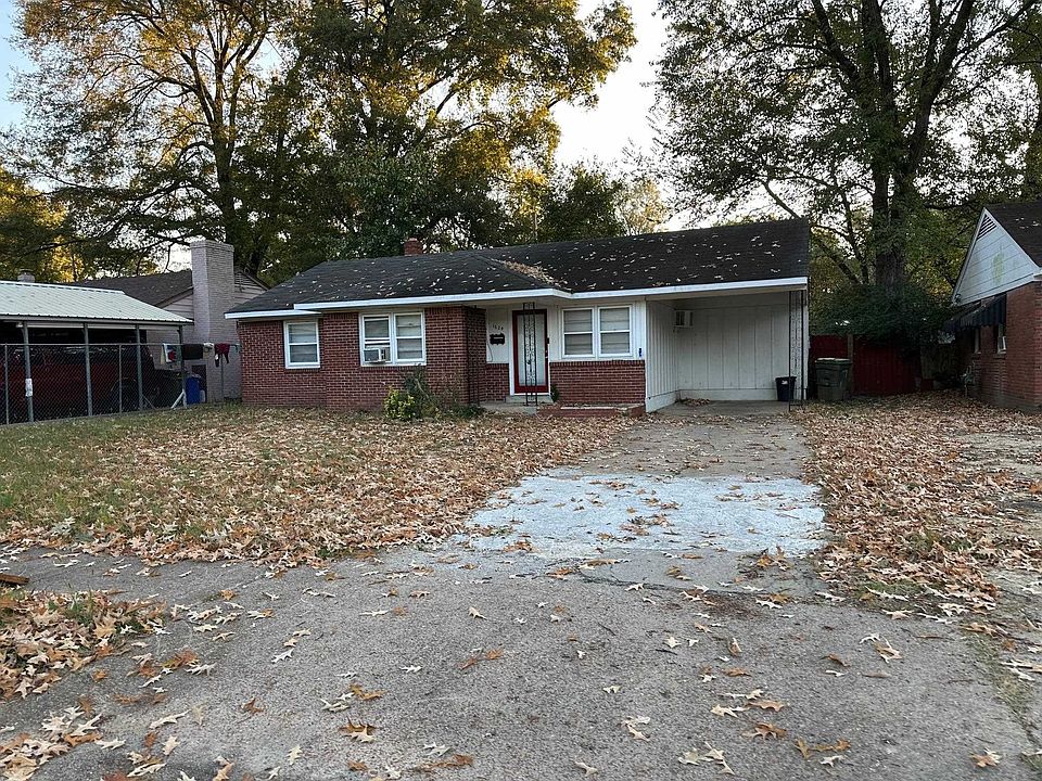 2nd image of 1624 Mary Dr
